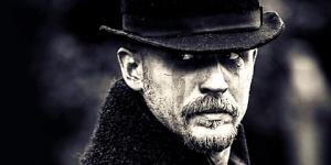 7 choses à savoir sur Taboo avec Tom Hardy