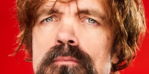 Peter Dinklage : « Ma taille ne me définit pas. » – Interview pour My Dinner With Hervé