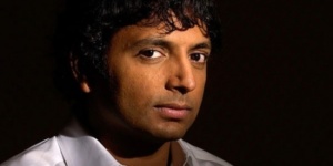 M. Night Shyamalan : « Avec Glass, j’ai vraiment eu beaucoup de chance » – Interview