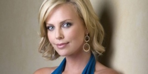 Charlize Theron : Icône glamour et engagée