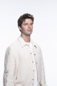 Luke Riordan (Patrick Schwarzenegger) est l'un des super-héros de Gen V