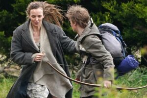 Jodie Comer et Alfie Williams incarnent une mère et son fils dans 28 ans plus tard